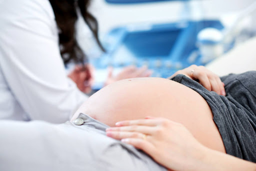 Female-doctor-gynecologist